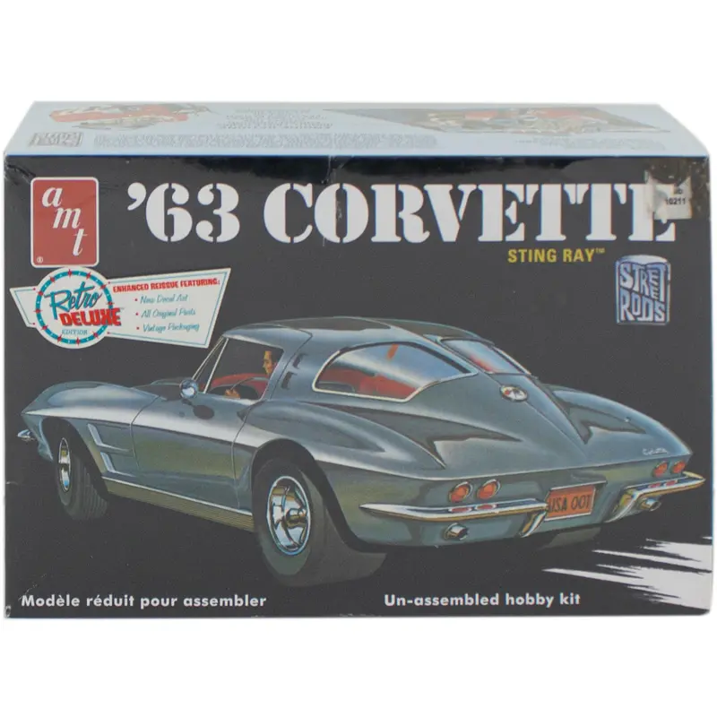 1963 Corvette Model Car Kit – Amt Scale Assembly Set (Kit #861) 1