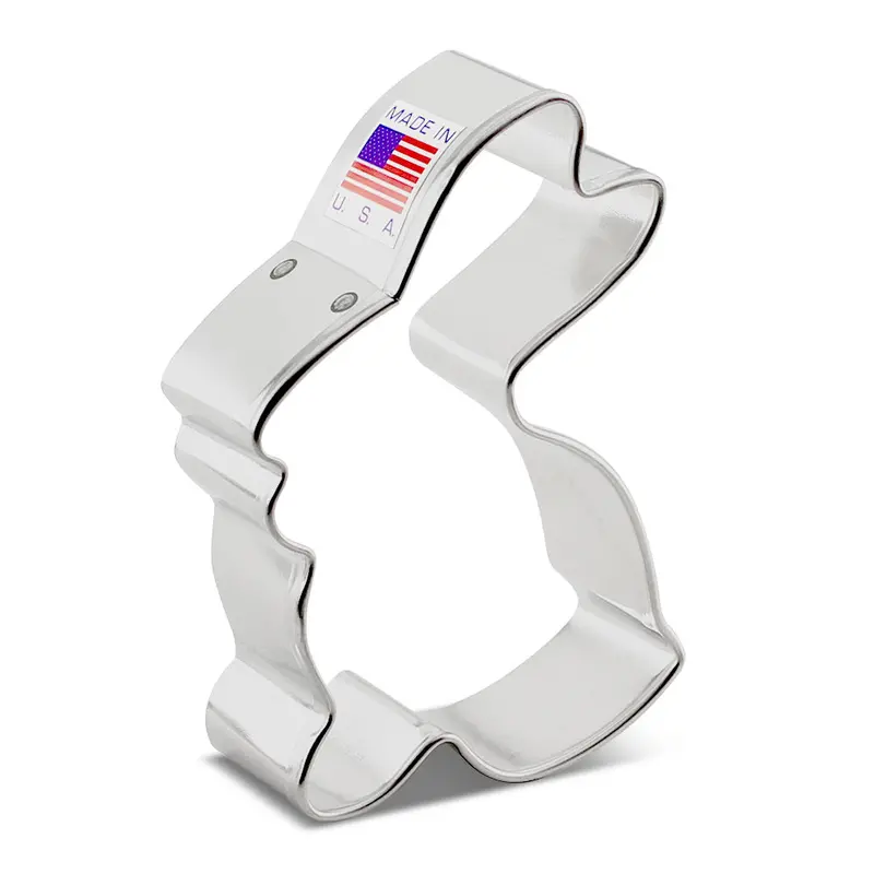 Adorable Sitting Bunny-Shaped Cookie Cutter 1