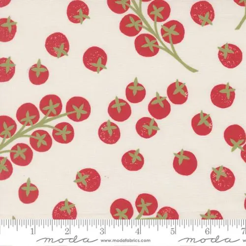 Garden Series Tomato Print Cotton Fabric – Quilting & Craft Yardage 3327 1