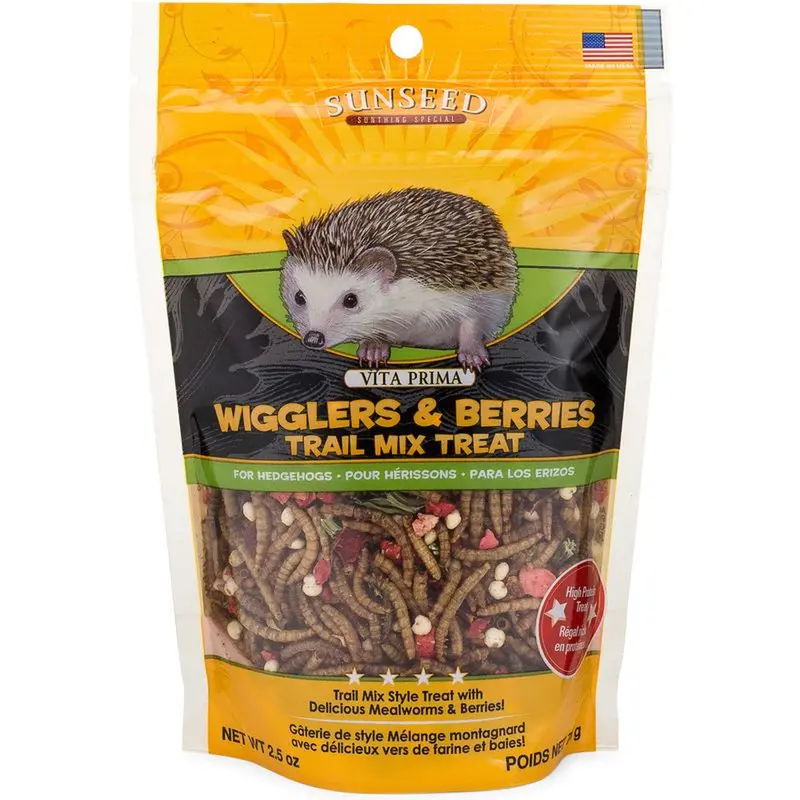 Hedgehog-Specific Treats – Wigglers & Berries (2.5 Oz) 1